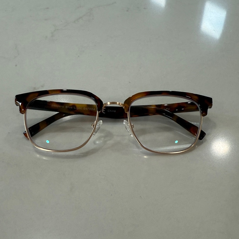 Peepers Tortoise Shell Square Glasses